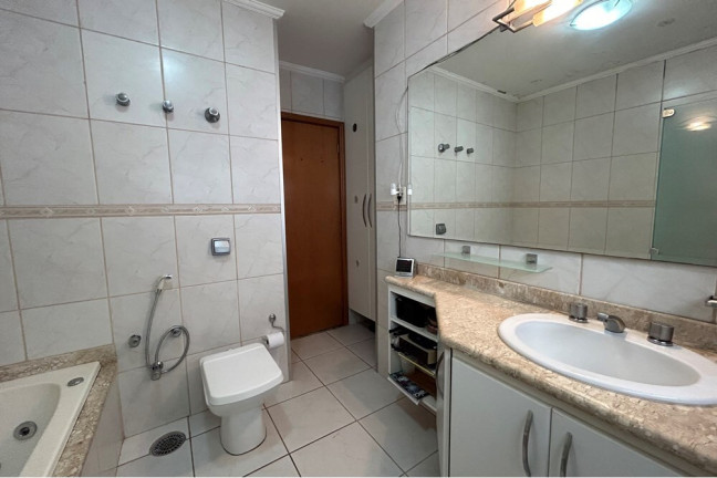 Imagem Imóvel com 3 Quartos à Venda, 145 m² em Santa Cecília - São Paulo Imagem Imóvel com 3 Quartos à Venda, 145 m² em Santa Cecília - São Paulo
