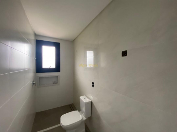 Casa com 4 Quartos à Venda, 263 m² em Condominio Sunset - Xangri-lá