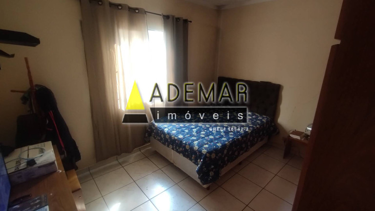Imagem Casa com 5 Quartos à Venda, em Casa Grande - Diadema Imagem Casa com 5 Quartos à Venda, em Casa Grande - Diadema