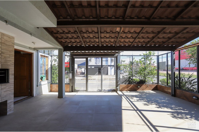 Imagem Casa com 3 Quartos à Venda, 143 m² em Hípica - Porto Alegre Imagem Casa com 3 Quartos à Venda, 143 m² em Hípica - Porto Alegre