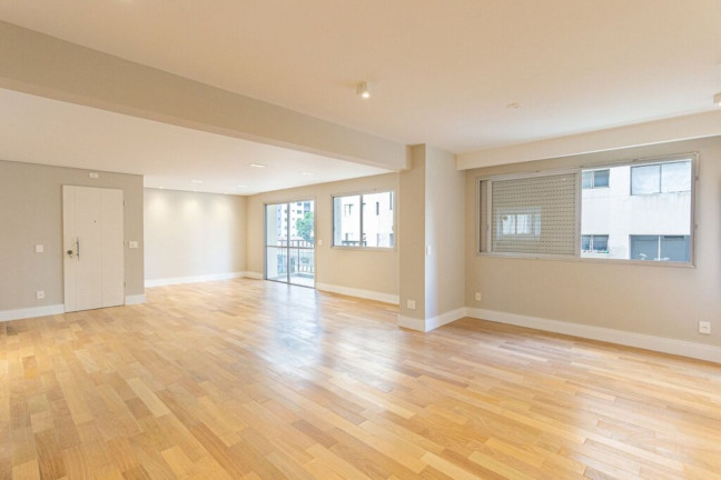 Imagem Apartamento com 2 Quartos à Venda, 161 m² em Moema - São Paulo