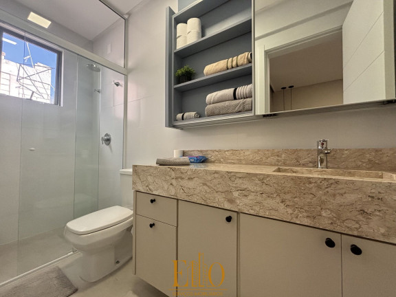 Imagem Apartamento com 3 Quartos à Venda, 110 m² em Meia Praia - Itapema Imagem Apartamento com 3 Quartos à Venda, 110 m² em Meia Praia - Itapema