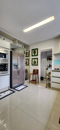 Imagem Apartamento com 3 Quartos à Venda, 138 m² em Centro - Balneário Camboriú Imagem Apartamento com 3 Quartos à Venda, 138 m² em Centro - Balneário Camboriú