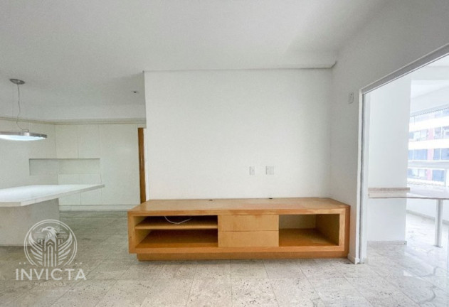 Imagem Apartamento com 3 Quartos à Venda, 123 m² em Centro - Balneário Camboriú Imagem Apartamento com 3 Quartos à Venda, 123 m² em Centro - Balneário Camboriú