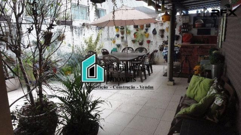 Imagem Apartamento com 3 Quartos à Venda, 218 m² em Icaraí - Niterói