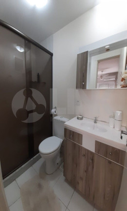 Imagem Apartamento com 3 Quartos à Venda, 66 m² em Santo Antônio - Porto Alegre Imagem Apartamento com 3 Quartos à Venda, 66 m² em Santo Antônio - Porto Alegre
