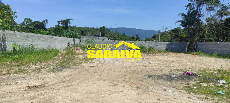 Terreno à Venda, 300 m² em Morro Do Algodao - Caraguatatuba