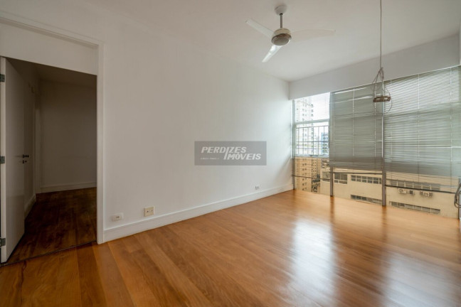 Imagem Apartamento com 3 Quartos à Venda, 240 m² em Santa Cecília - São Paulo Imagem Apartamento com 3 Quartos à Venda, 240 m² em Santa Cecília - São Paulo