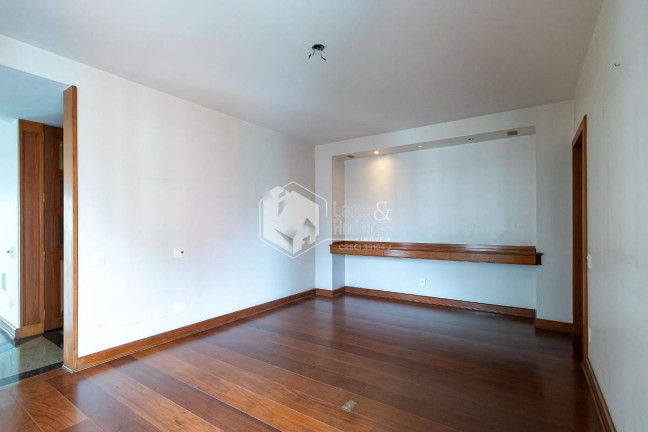 Imagem Apartamento com 3 Quartos à Venda, 325 m² em Moema - São Paulo