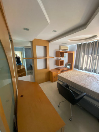 Imagem Casa com 5 Quartos à Venda, 270 m² em Nações - Balneário Camboriú