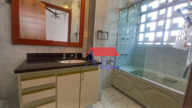 Imagem Apartamento com 3 Quartos à Venda, 140 m² em Embaré - Santos