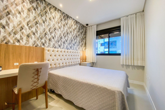 Imagem Apartamento com 3 Quartos à Venda, 130 m² em Palmas - Governador Celso Ramos Imagem Apartamento com 3 Quartos à Venda, 130 m² em Palmas - Governador Celso Ramos
