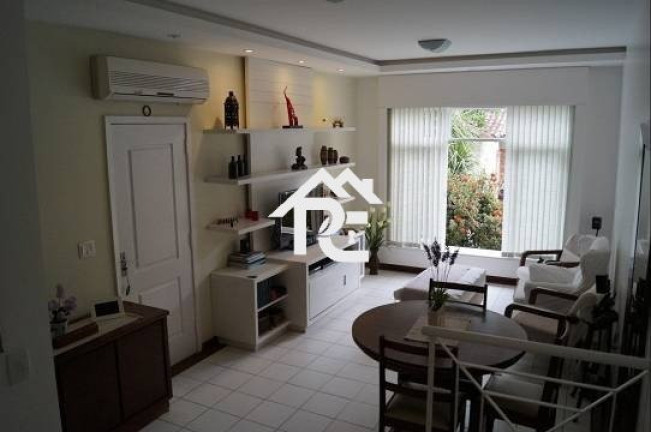 Imagem Casa de Condomínio com 3 Quartos à Venda, 170 m² em Santa Rosa - Niterói Imagem Casa de Condomínio com 3 Quartos à Venda, 170 m² em Santa Rosa - Niterói