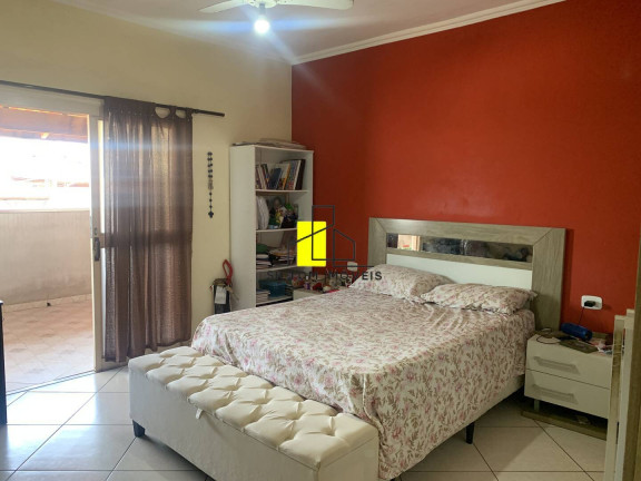 Imagem Casa com 3 Quartos à Venda, 240 m² em Chácara Fonte Imaculada Conceição - Taubaté Imagem Casa com 3 Quartos à Venda, 240 m² em Chácara Fonte Imaculada Conceição - Taubaté