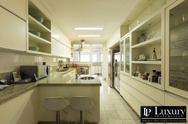 Imagem Apartamento com 3 Quartos à Venda, 280 m² em Vila Nova Conceição - São Paulo Imagem Apartamento com 3 Quartos à Venda, 280 m² em Vila Nova Conceição - São Paulo