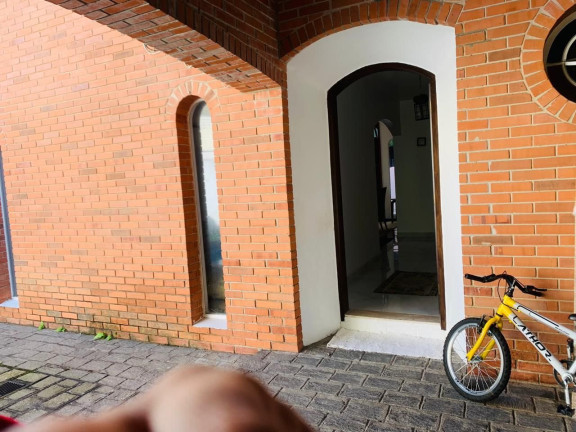 Imagem Casa com 4 Quartos à Venda, 350 m² em Jardim Golf I - Jandira Imagem Casa com 4 Quartos à Venda, 350 m² em Jardim Golf I - Jandira