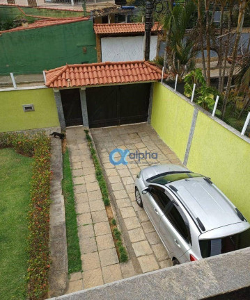 Imagem Casa com 4 Quartos à Venda ou Locação, 232 m² em Corrêas - Petrópolis