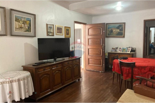 Casa com 3 Quartos à Venda, 175 m² em Aeroporto - São Paulo