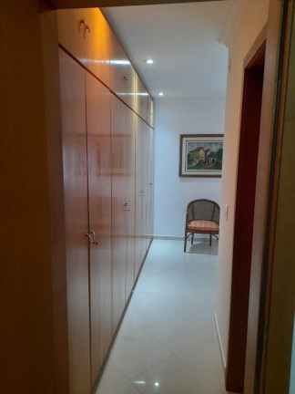 Imagem Apartamento com 3 Quartos à Venda, 144 m² em Gonzaga - Santos