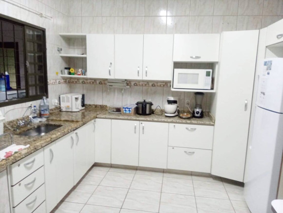 Imagem Casa com 4 Quartos à Venda, 250 m² em Ribeirão Preto Imagem Casa com 4 Quartos à Venda, 250 m² em Ribeirão Preto