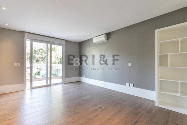 Imagem Casa com 3 Quartos à Venda, 600 m² em Granja Julieta - São Paulo