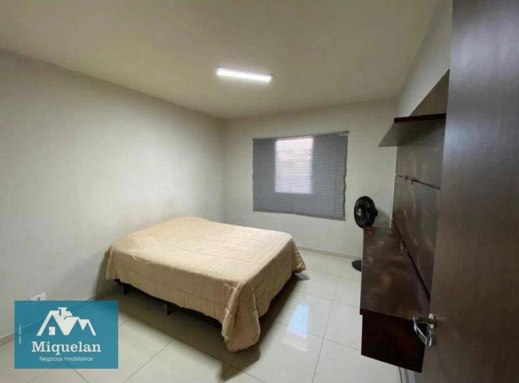 Imagem Casa com 5 Quartos à Venda, 250 m² em Vila Irmãos Arnoni - São Paulo