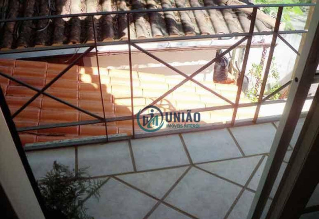 Imagem Casa com 4 Quartos à Venda, 150 m² em Maria Paula - Niterói