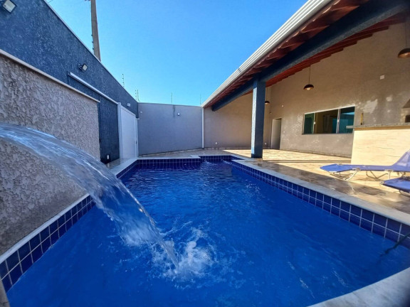 Imagem Casa com 1 Quarto à Venda, 178 m² em Estancia Flora Rica - Peruíbe