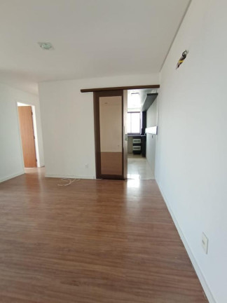 Imagem Apartamento com 2 Quartos para Alugar, 63 m² em Casa Forte - Recife