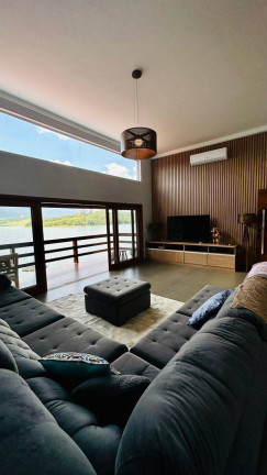Imagem Chácara com 7 Quartos à Venda, 3.000 m² em Taboão - Piracaia
