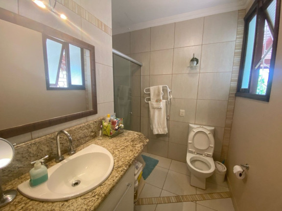 Imagem Casa com 3 Quartos à Venda,  em Jardim Do Salso - Porto Alegre