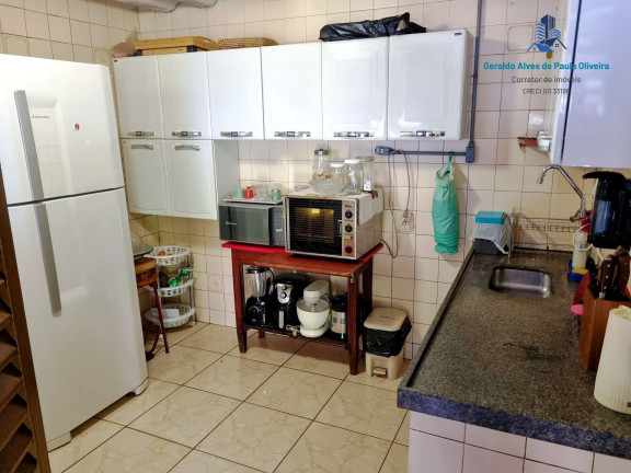 Imagem Casa com 2 Quartos à Venda, 229 m² em Setor Leste Universitário - Goiânia