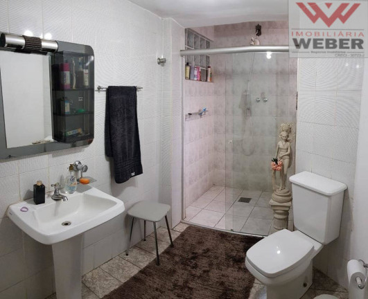 Sobrado com 3 Quartos à Venda,  em Jardim Santa Rosália - Sorocaba