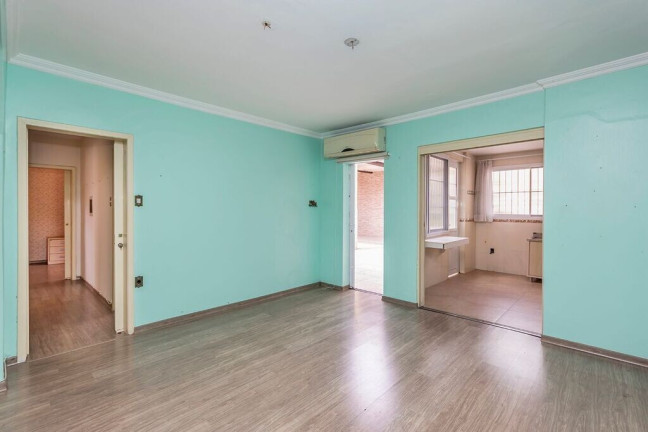 Imagem Casa com 4 Quartos à Venda, 205 m² em Chácara Das Pedras - Porto Alegre Imagem Casa com 4 Quartos à Venda, 205 m² em Chácara Das Pedras - Porto Alegre