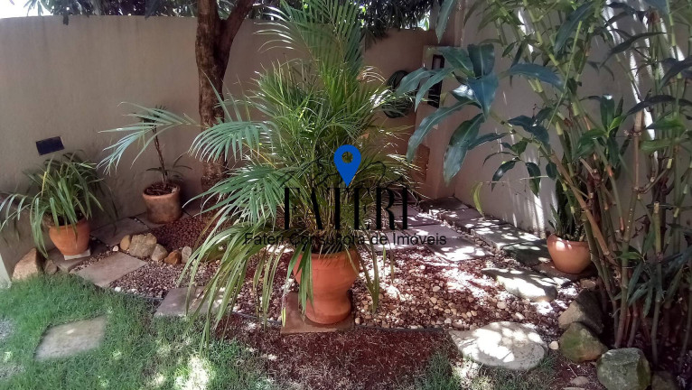 Imagem Casa com 3 Quartos à Venda, 310 m² em Jardim Maristela - Atibaia Imagem Casa com 3 Quartos à Venda, 310 m² em Jardim Maristela - Atibaia