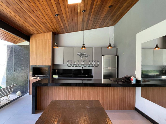 Imagem Casa com 5 Quartos à Venda, 500 m² em Barra Da Tijuca - Rio De Janeiro Imagem Casa com 5 Quartos à Venda, 500 m² em Barra Da Tijuca - Rio De Janeiro