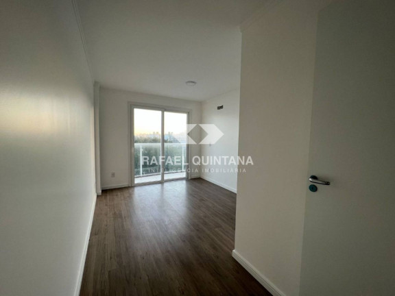 Imagem Apartamento com 4 Quartos à Venda, 225 m² em Coqueiros - Florianópolis