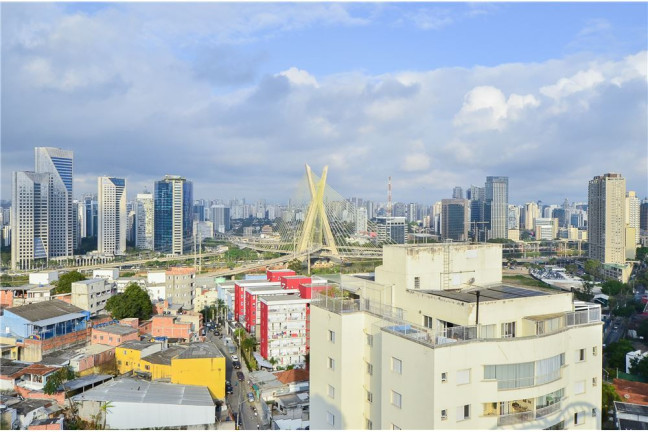 Imagem Imóvel com 4 Quartos à Venda, em Morumbi - São Paulo Imagem Imóvel com 4 Quartos à Venda, em Morumbi - São Paulo
