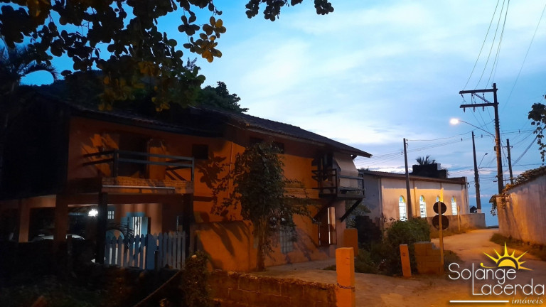 Imagem Casa com 4 Quartos à Venda, 200 m² em Picinguaba - Ubatuba