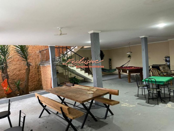 Imagem Casa com 3 Quartos à Venda, 450 m²