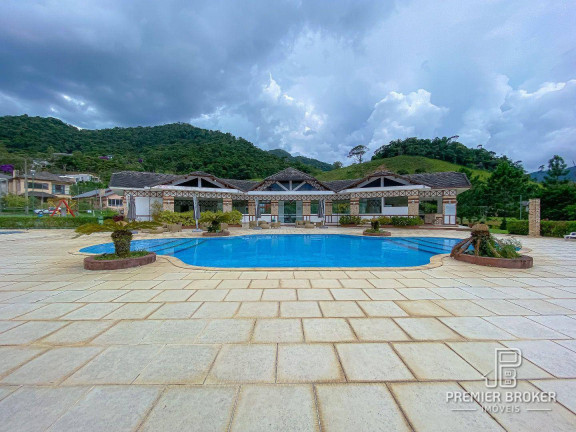 Imagem Casa com 4 Quartos à Venda, 390 m² em Vargem Grande - Teresópolis Imagem Casa com 4 Quartos à Venda, 390 m² em Vargem Grande - Teresópolis