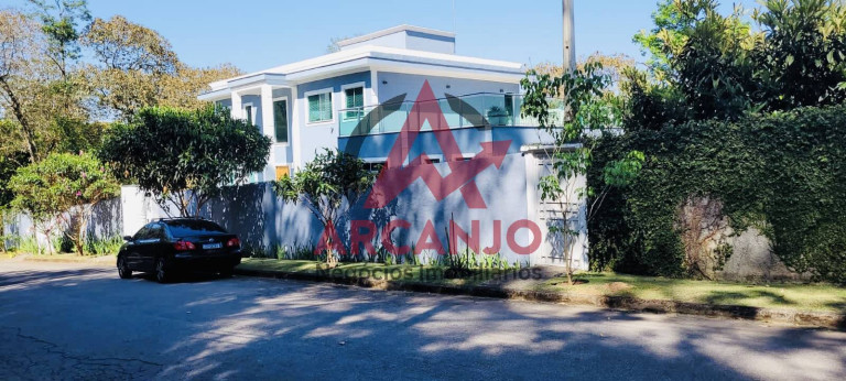 Imagem Casa com 4 Quartos à Venda, 402 m² em Caraguatá - Mairiporã Imagem Casa com 4 Quartos à Venda, 402 m² em Caraguatá - Mairiporã