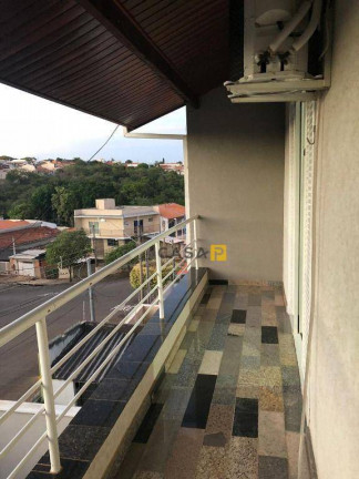 Imagem Casa com 3 Quartos à Venda, 210 m² em Parque Novo Mundo - Americana Imagem Casa com 3 Quartos à Venda, 210 m² em Parque Novo Mundo - Americana