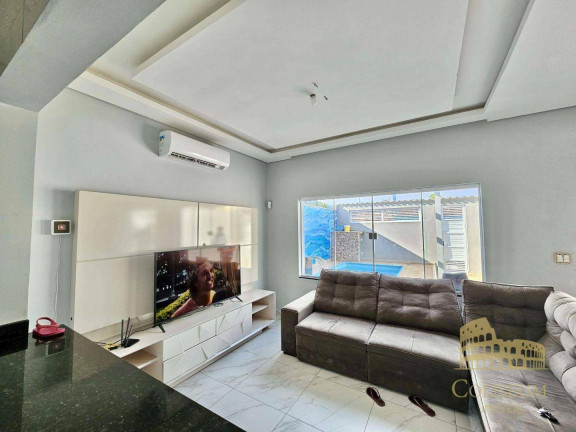 Imagem Casa com 3 Quartos à Venda, 250 m² em Solemar - Praia Grande