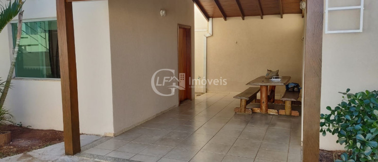 Imagem Casa com 2 Quartos à Venda, 112 m² em Carandá Bosque - Campo Grande