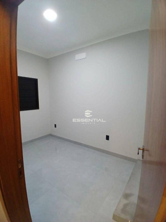 Imagem Casa com 3 Quartos à Venda, 136 m² em Estância Jockey Clube - São José Do Rio Preto