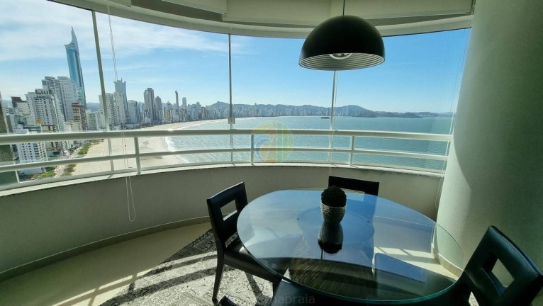 Imagem Apartamento com 3 Quartos à Venda, 185 m² em Centro - Balneário Camboriú