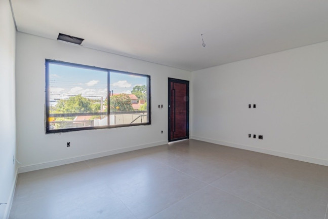 Imagem Casa com 3 Quartos à Venda, 210 m² em Chácara Das Pedras - Porto Alegre Imagem Casa com 3 Quartos à Venda, 210 m² em Chácara Das Pedras - Porto Alegre