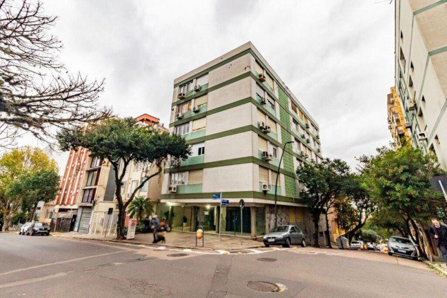 Imagem Imóvel com 2 Quartos à Venda, 103 m² em Centro Histórico - Porto Alegre Imagem Imóvel com 2 Quartos à Venda, 103 m² em Centro Histórico - Porto Alegre
