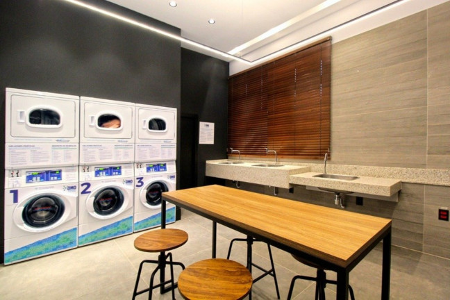 Imagem Imóvel com 2 Quartos à Venda, 70 m² em Boa Vista - Porto Alegre Imagem Imóvel com 2 Quartos à Venda, 70 m² em Boa Vista - Porto Alegre